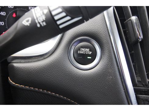 Used 2021 Chevrolet Traverse Premier w/ LPO, Floor Liner Package FWD image 23