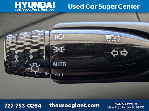Used 2024 Hyundai Santa Cruz Limited image 36