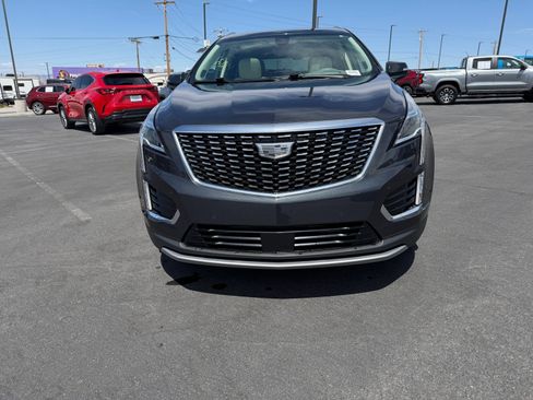 Used 2023 Cadillac XT5 Premium Luxury w/ Technology Package FWD image 8
