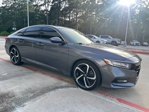 Used 2018 Honda Accord Sport image 1
