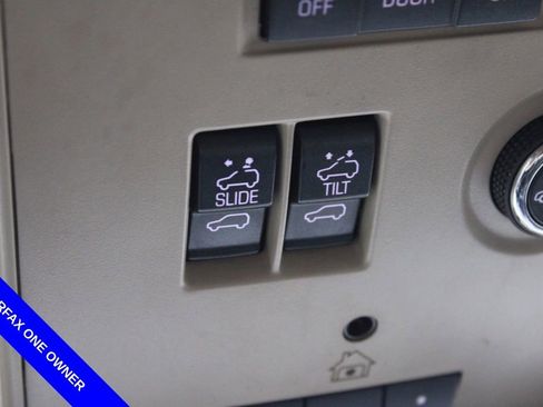 Used 2017 Chevrolet Suburban Premier image 34