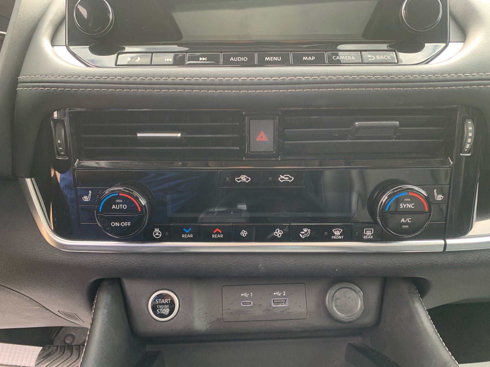 Used 2023 Nissan Rogue SL w/ SL Premium Package FWD image 22