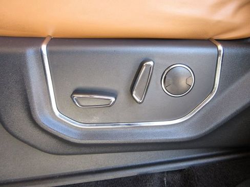 Certified 2022 Ford Expedition Max Platinum image 12