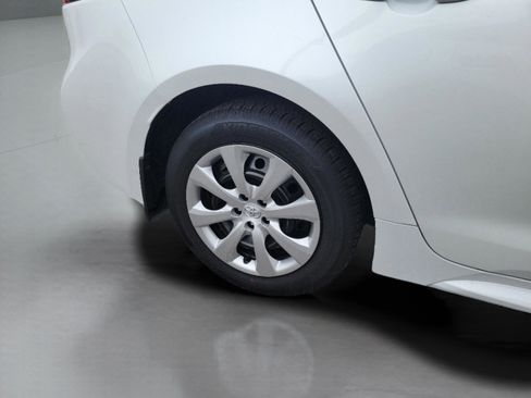 Certified 2026 Toyota Corolla LE image 29