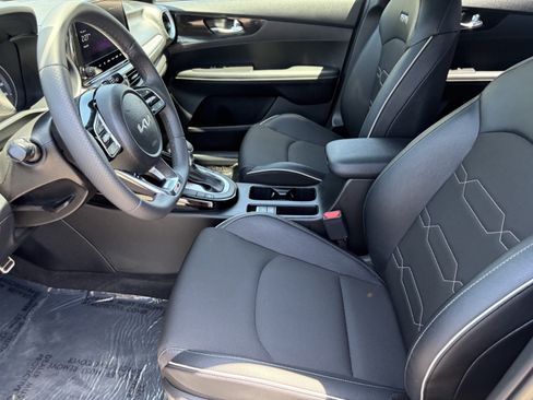 Used 2024 Kia Forte GT-Line FWD image 17