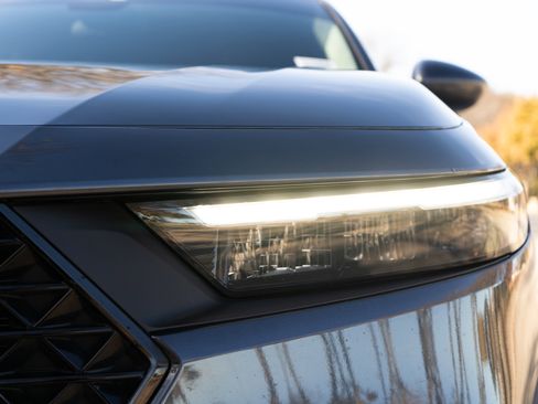 Certified 2023 Honda Accord LX image 11