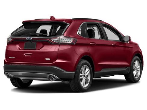 Used 2015 Ford Edge Titanium w/ Equipment Group 301A FWD image 2