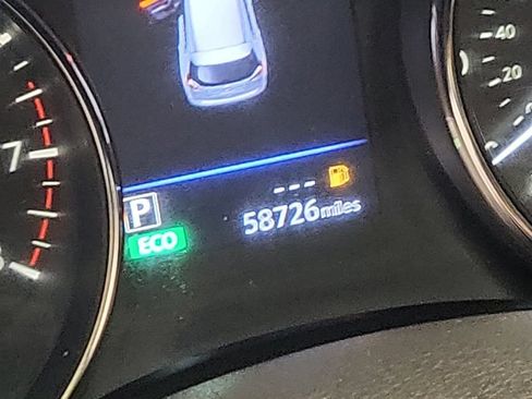 Used 2020 Nissan Rogue SV AWD/4WD image 12