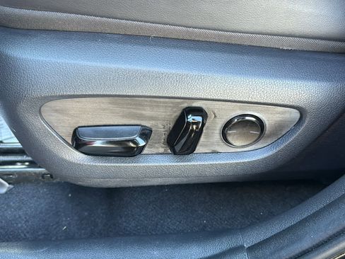 Used 2023 Lexus NX 350h AWD image 13