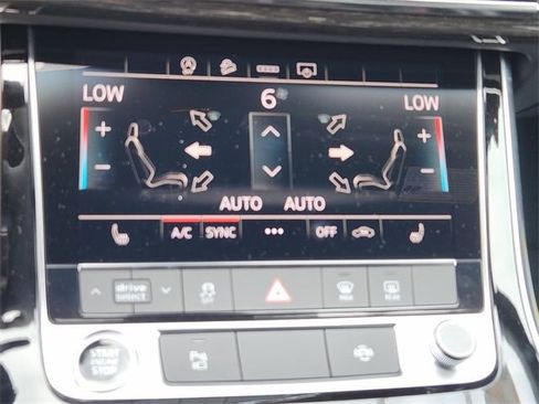 New 2025 Audi Q7 2.0T Premium image 18