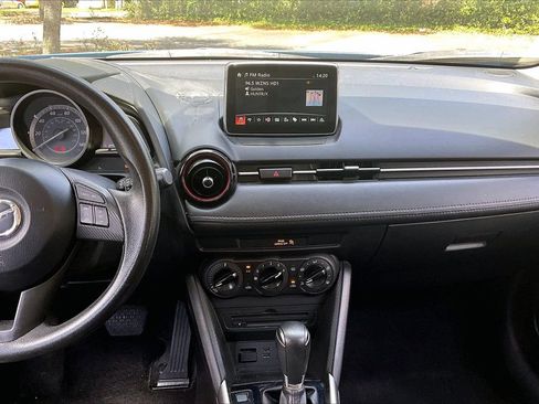 Used 2017 MAZDA CX-3 Sport FWD image 9