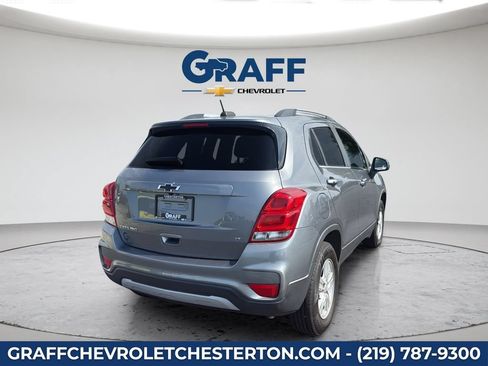 Used 2020 Chevrolet Trax LT w/ LT Convenience Package AWD/4WD image 7