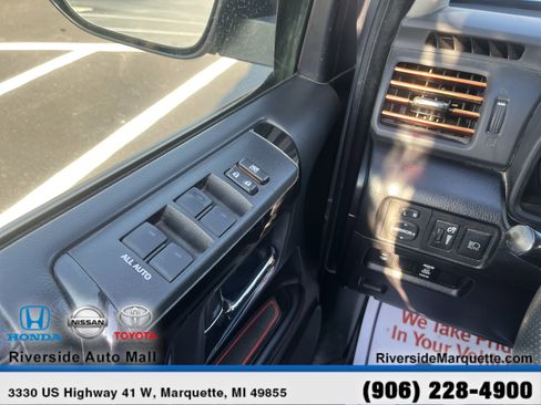 Used 2020 Toyota 4Runner Venture w/ Moonroof Package image 25