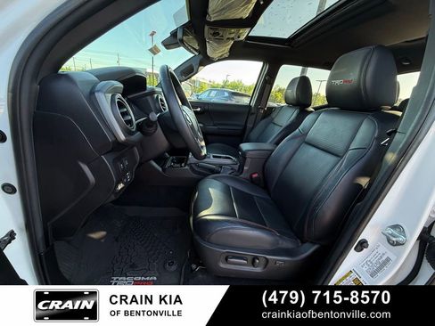 Used 2022 Toyota Tacoma TRD Pro AWD/4WD image 21