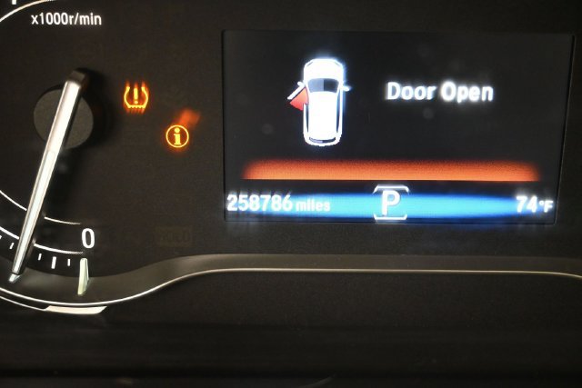 Used 2016 Honda Pilot Touring image 20