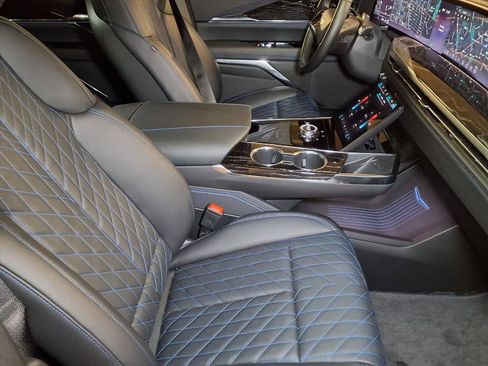 Used 2026 Cadillac Escalade IQ Sport 1 image 20