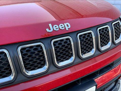 Certified 2023 Jeep Compass Latitude AWD/4WD image 30