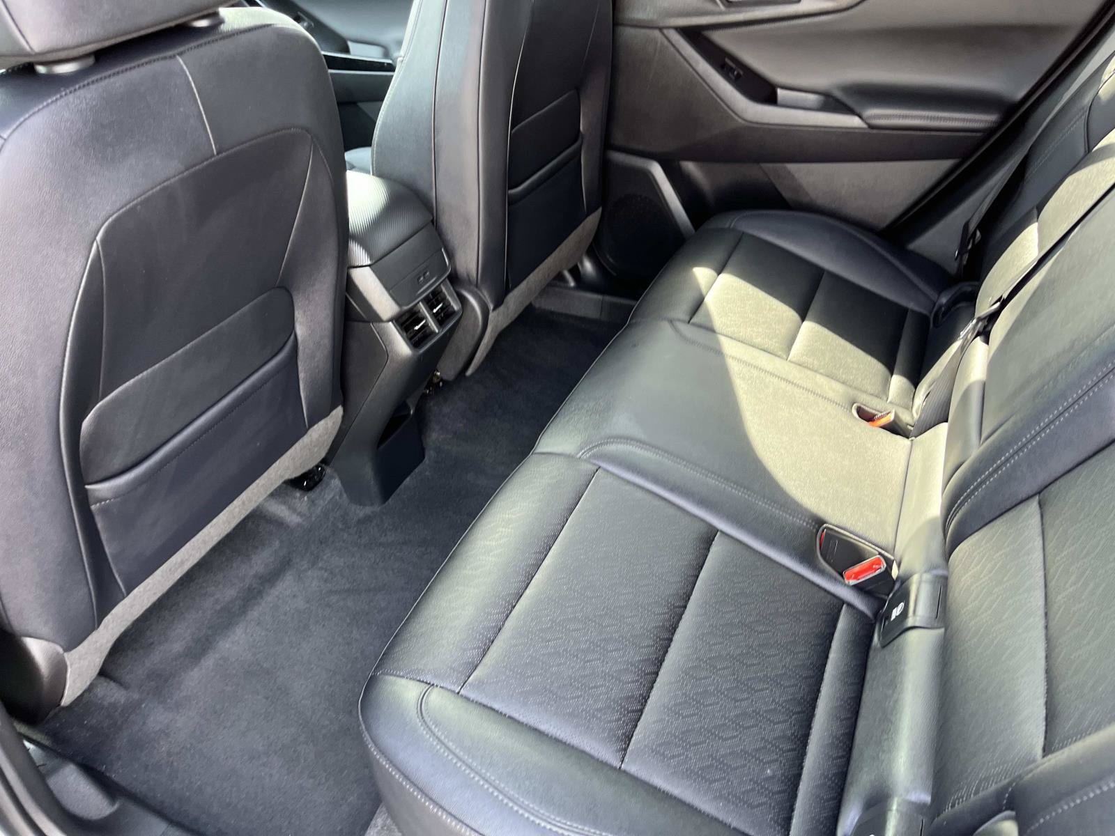 Used 2025 Chevrolet Equinox LT w/ Convenience Package II FWD image 19