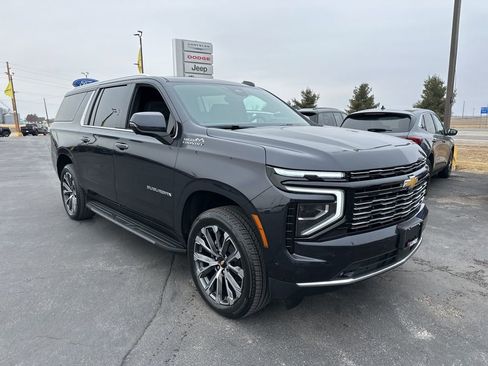 New 2026 Chevrolet Suburban High Country w/ Sun And Tow Package image 2