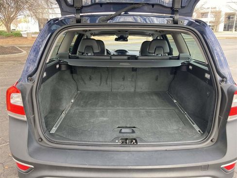 Used 2015 Volvo XC70 3.2 Platinum image 8