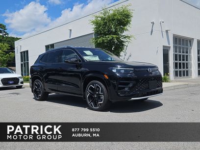 New 2026 Volkswagen Tiguan SEL R-Line