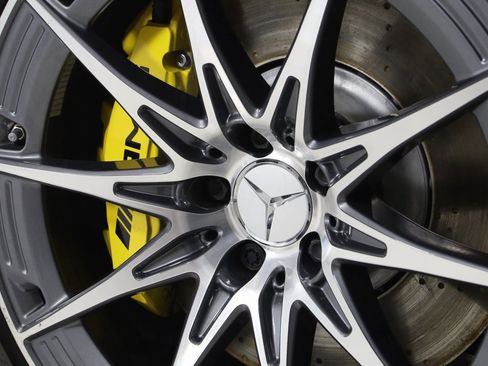 Used 2025 Mercedes-Benz AMG GT 63 w/ AMG Night Package image 20