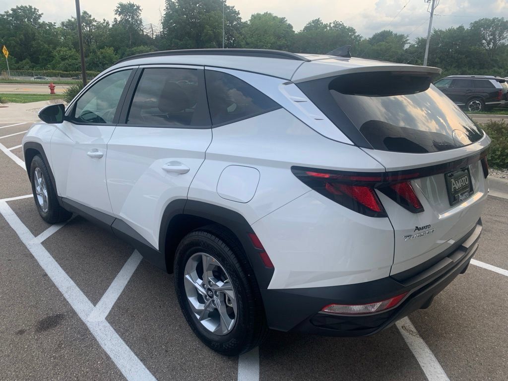 Certified 2024 Hyundai Tucson SEL AWD/4WD image 3