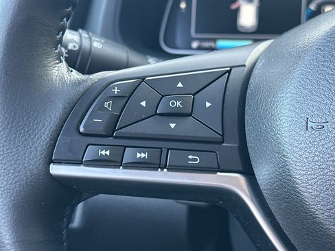 Certified 2024 Nissan Leaf SV Plus image 37
