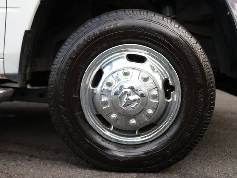 Used 2023 RAM 3500 Big Horn w/ Level 1 Equipment Group image 27