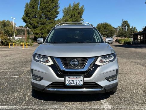 Used 2020 Nissan Rogue SL w/ Premium Package image 9