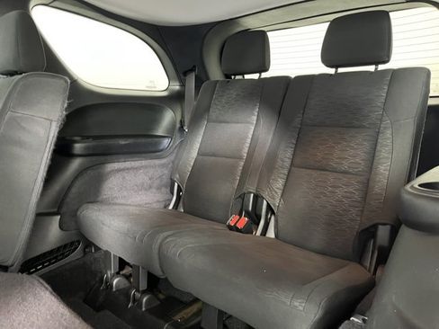 Used 2022 Dodge Durango SXT image 38