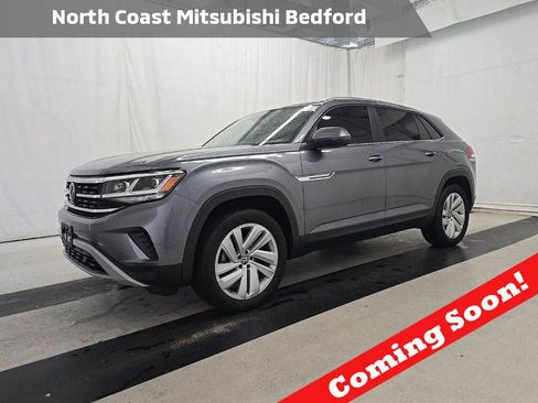 Used 2023 Volkswagen Atlas Cross Sport SE AWD/4WD image 1