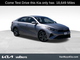 Used 2023 Kia Forte LXS image 1