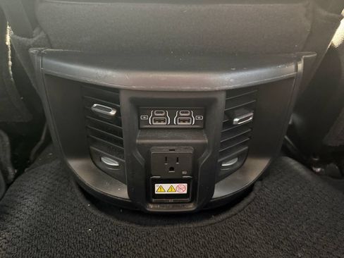 Used 2024 RAM 2500 Laramie w/ Safety Group AWD/4WD image 39