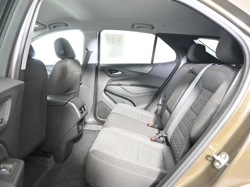 Used 2024 Chevrolet Equinox LT AWD/4WD image 17