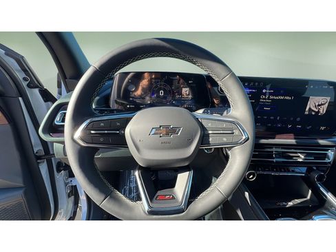 New 2026 Chevrolet Traverse Z71 w/ Driver Confidence Package image 17