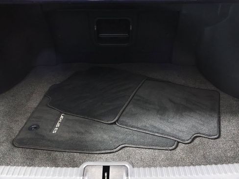 Used 2022 Lexus ES 350 w/ Premium Package image 15