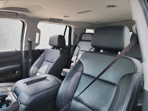 Used 2019 Chevrolet Tahoe LT w/ Luxury Package image 10
