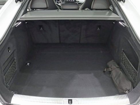 Used 2023 Audi RS 5 Sportback w/ Dynamic Package image 38