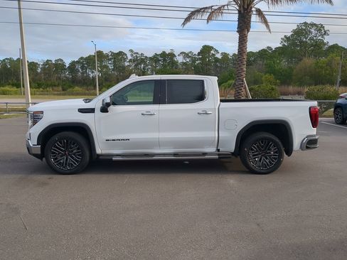 New 2026 GMC Sierra 1500 SLT w/ SLT Premium Plus Package RWD image 5