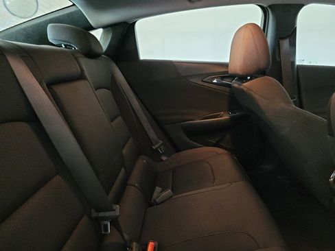 Used 2020 Chevrolet Malibu LT FWD image 18
