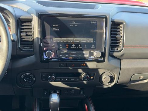 Used 2023 Nissan Frontier PRO-4X w/ Pro-4X Premium Package image 12