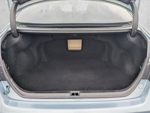 Used 2010 Lexus ES 350 image 5