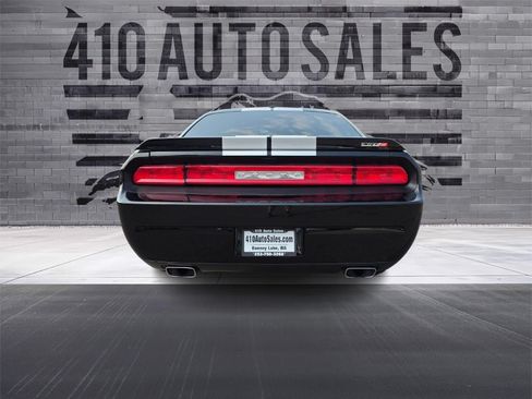 Used 2012 Dodge Challenger SRT8 w/ Premium Sound Group RWD image 4