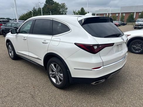 Certified 2025 Acura MDX SH-AWD image 4
