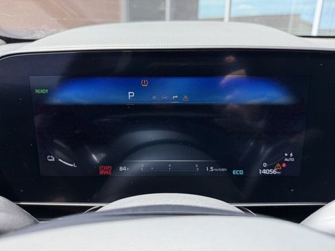 Used 2025 Kia Niro Wind FWD image 17