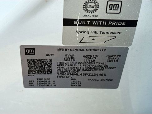 Used 2023 GMC Acadia SLT FWD image 35