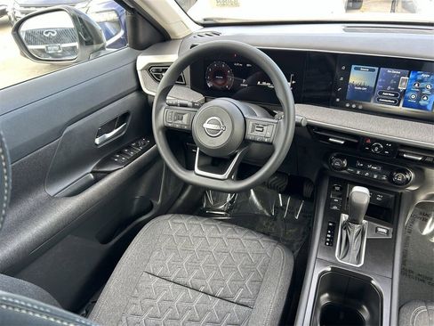 New 2026 Nissan Kicks SV FWD image 15