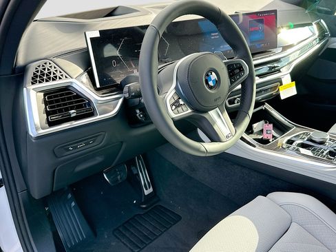 New 2026 BMW X5 sDrive40i w/ M Sport Package RWD image 7