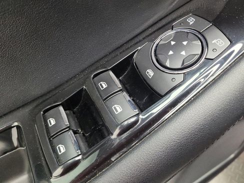 Used 2019 Ford Edge SEL w/ Equipment Group 201A FWD image 27